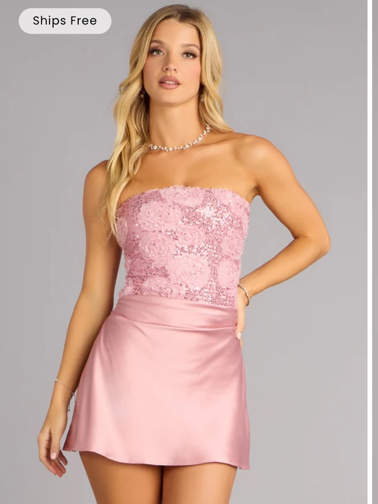 Windsor Dresses & Skirts - Windsor Blush Pink Strapless Sequin Lace Satin Mini Dress